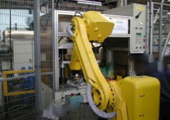 Robot de transfert de pièces en aluminium